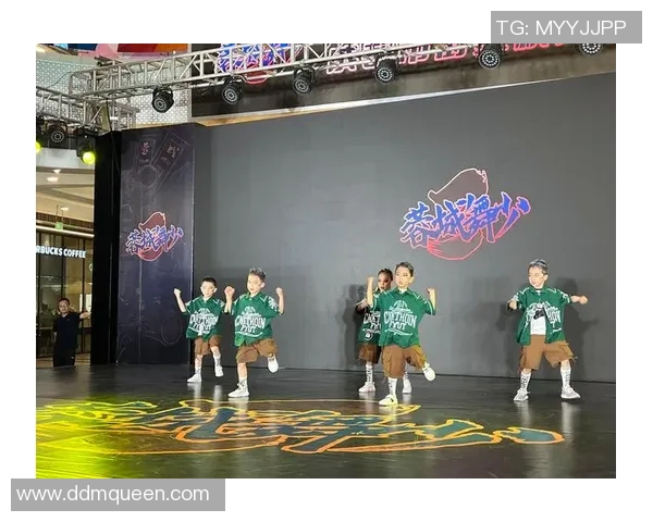 广州街舞队配合技巧深度对比及其对表演效果的影响分析